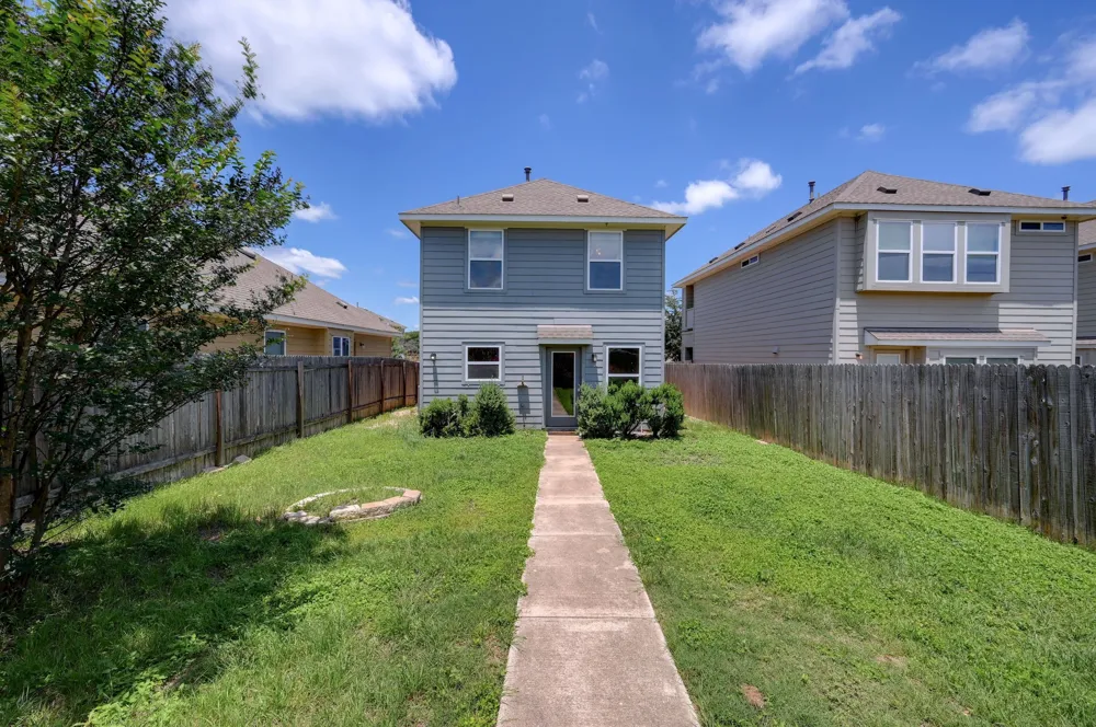 714 Stampede Road San Marcos, TX 78666