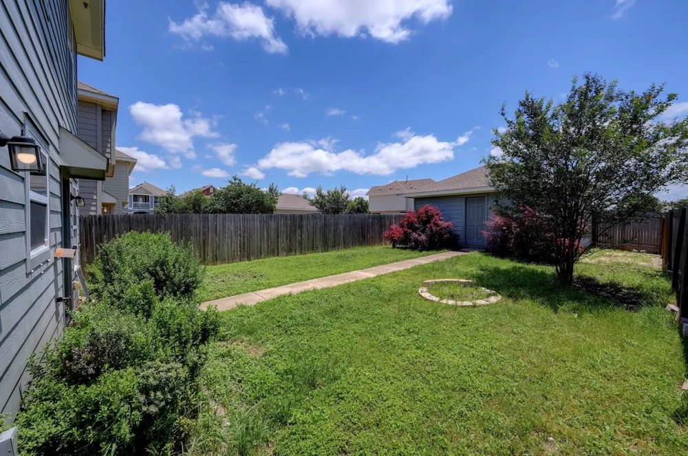 714 Stampede Road San Marcos, TX 78666
