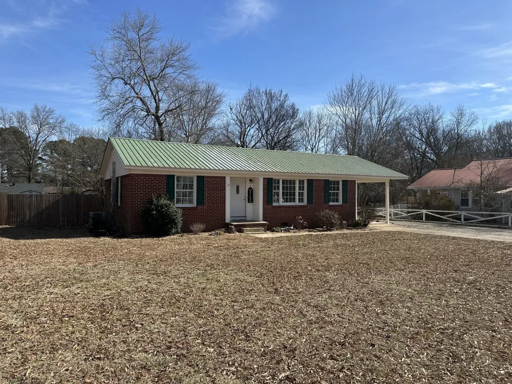 454 White Ave Henderson, TN 38340