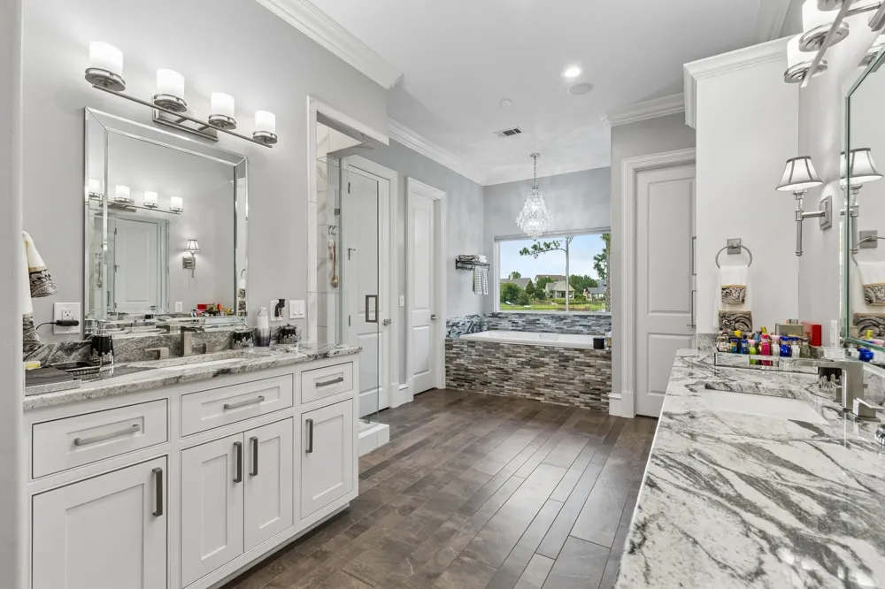 517 Pine Island Circle Heath, TX 75032