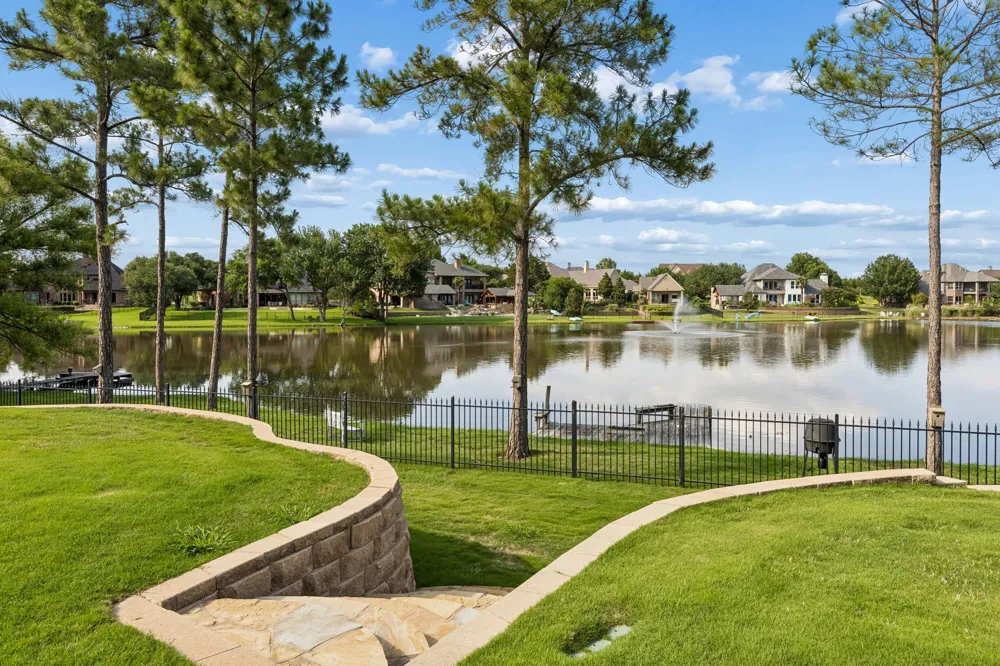 517 Pine Island Circle Heath, TX 75032