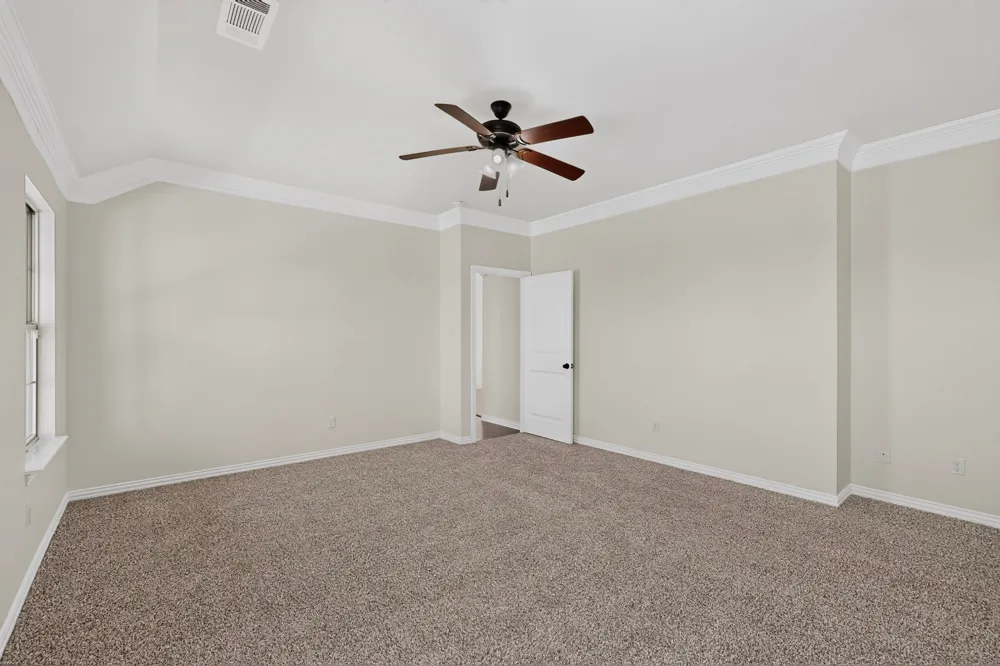 186 County Road 4430 Rhome, TX 76078