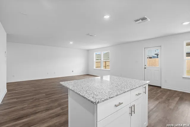 4126 BERMUDA LANE Seguin, TX 78155