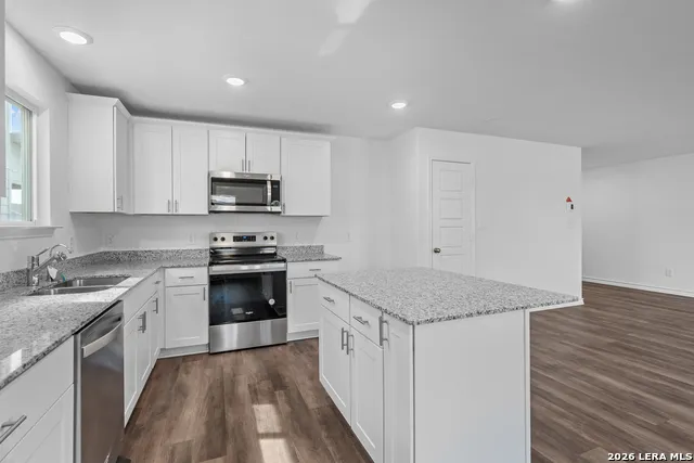 4126 BERMUDA LANE Seguin, TX 78155