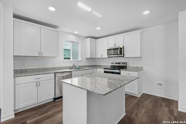4126 BERMUDA LANE Seguin, TX 78155