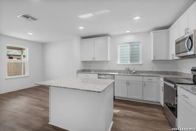 4126 BERMUDA LANE Seguin, TX 78155