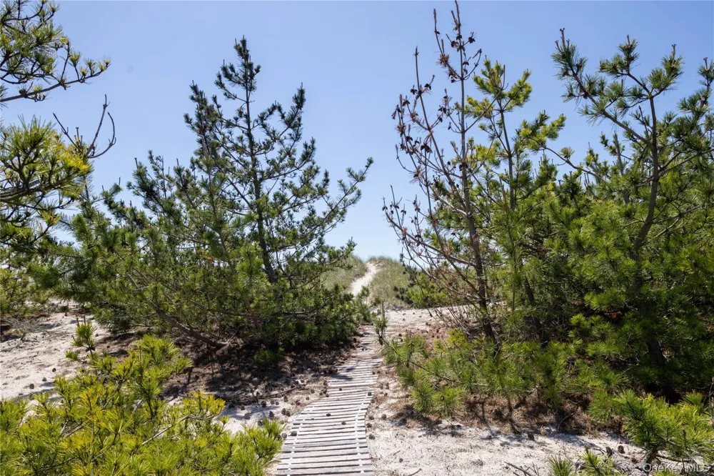 398 Dune Road Westhampton Beach, NY 11978