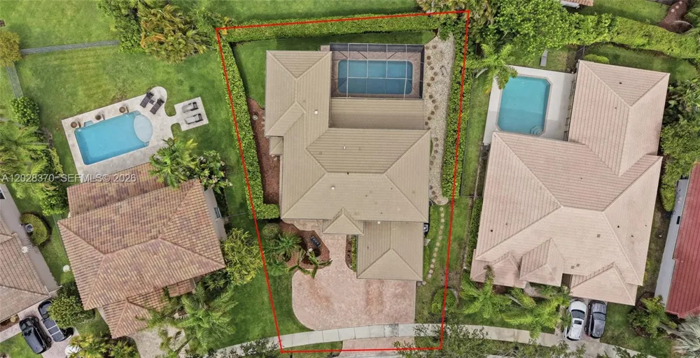 2608 Oakbrook Ct Weston, FL 33332