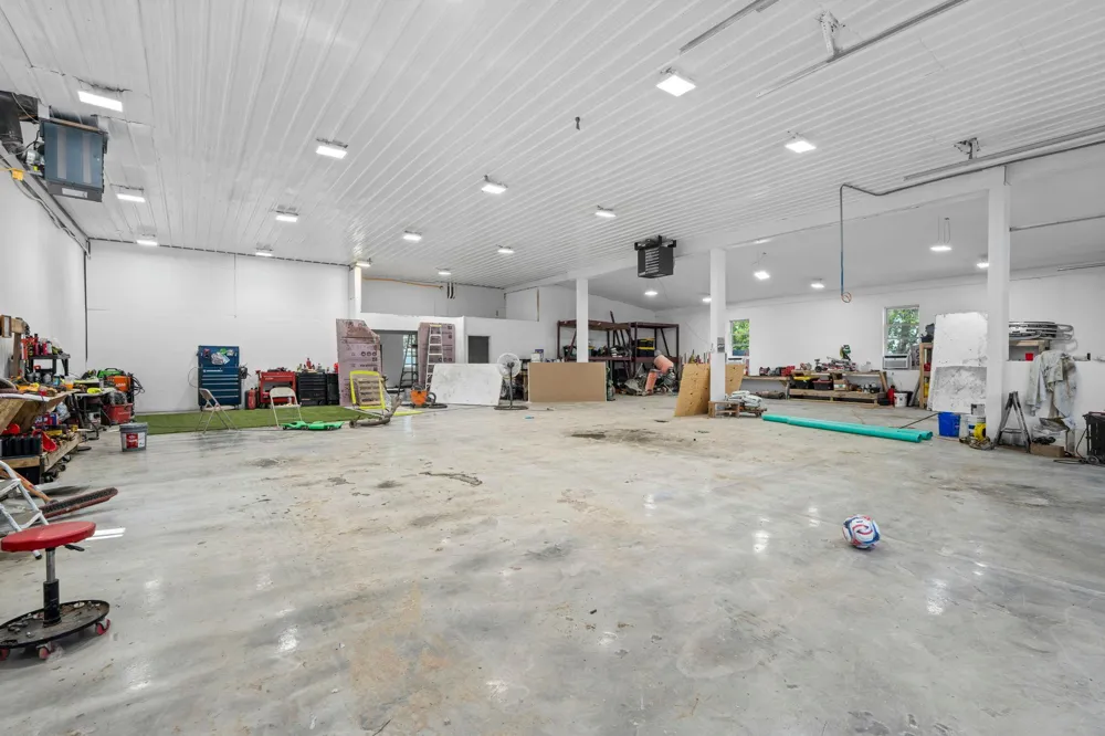 8785 E 275th Street Elko New Market, MN 55020