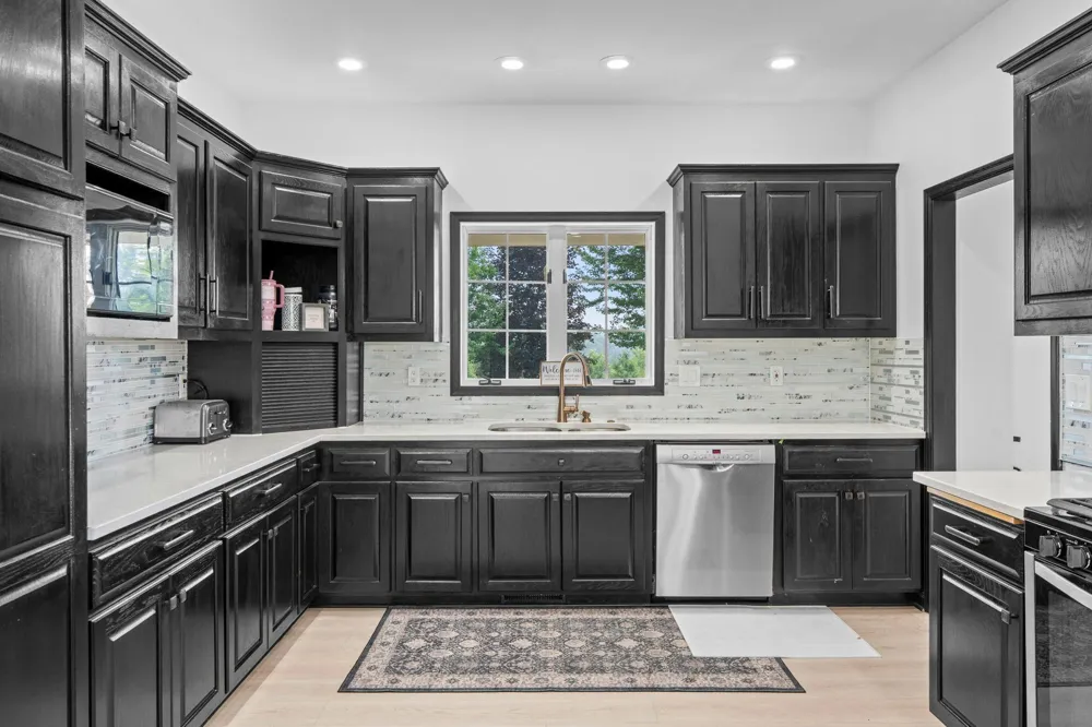 8785 E 275th Street Elko New Market, MN 55020