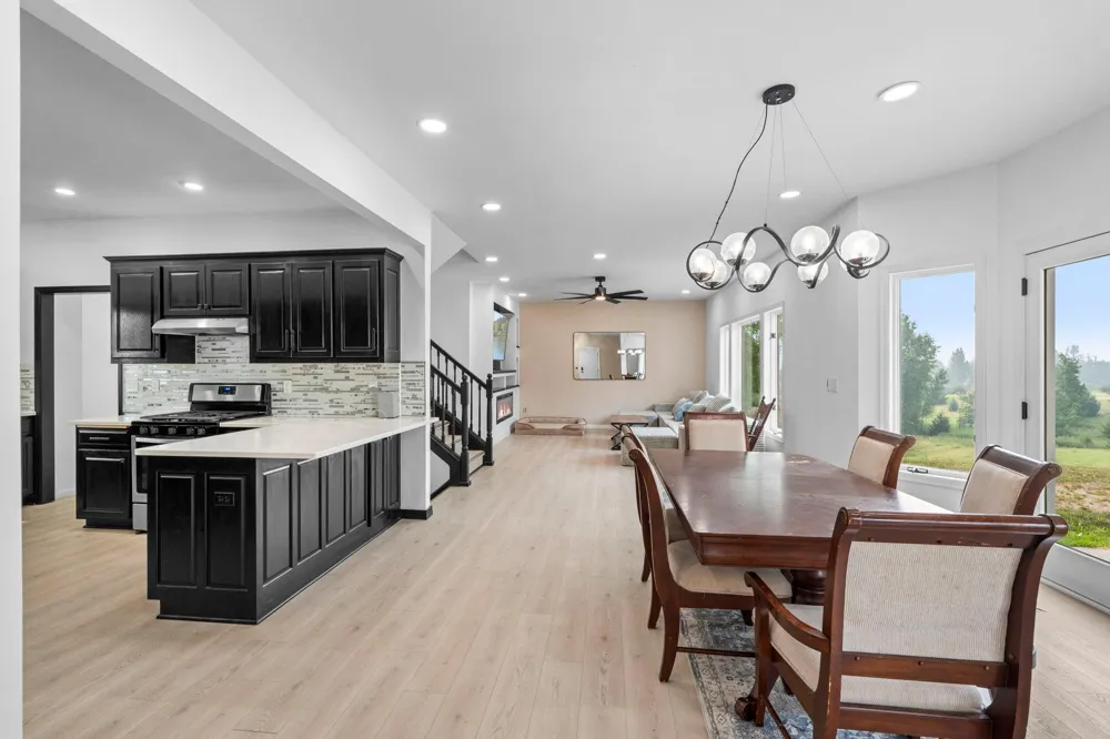 8785 E 275th Street Elko New Market, MN 55020