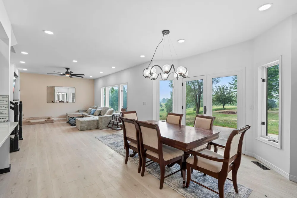 8785 E 275th Street Elko New Market, MN 55020