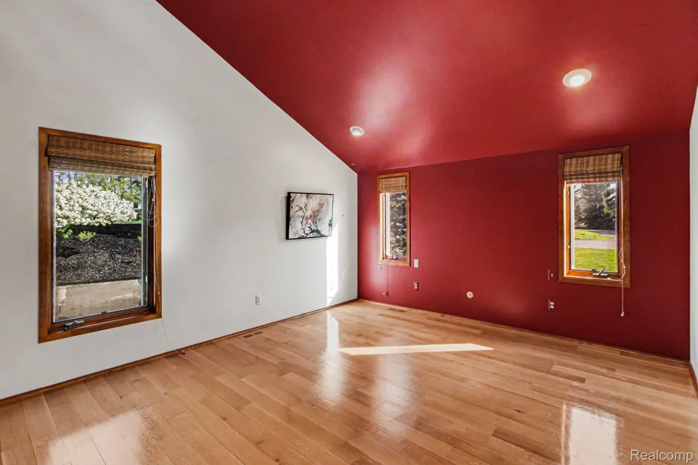 2501 Doleman Drive West Bloomfield Charter Township, MI 48324