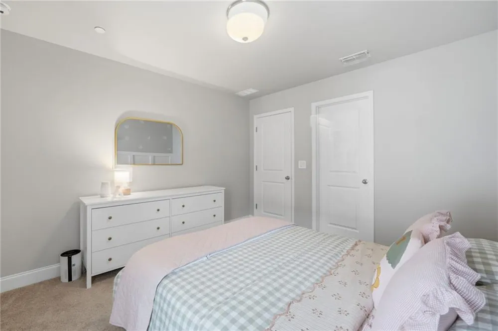 354 Hayden Circle Woodstock, GA 30189