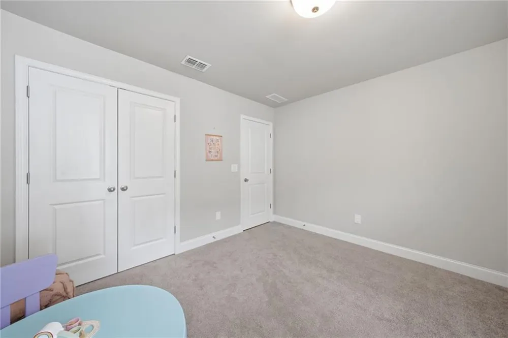 354 Hayden Circle Woodstock, GA 30189