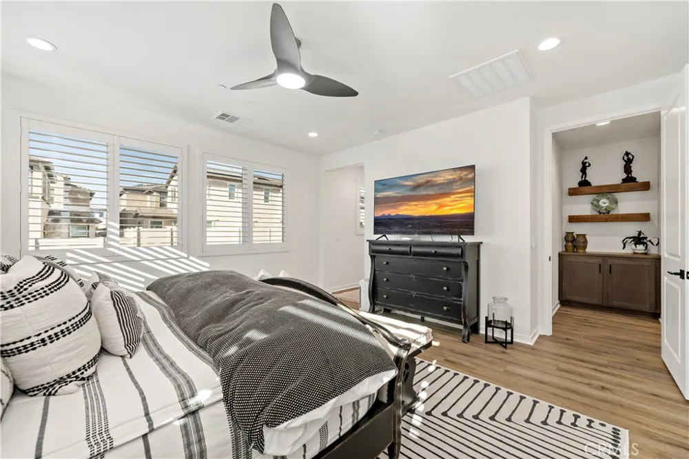 32230 Penstemon Way Temecula, CA 92591