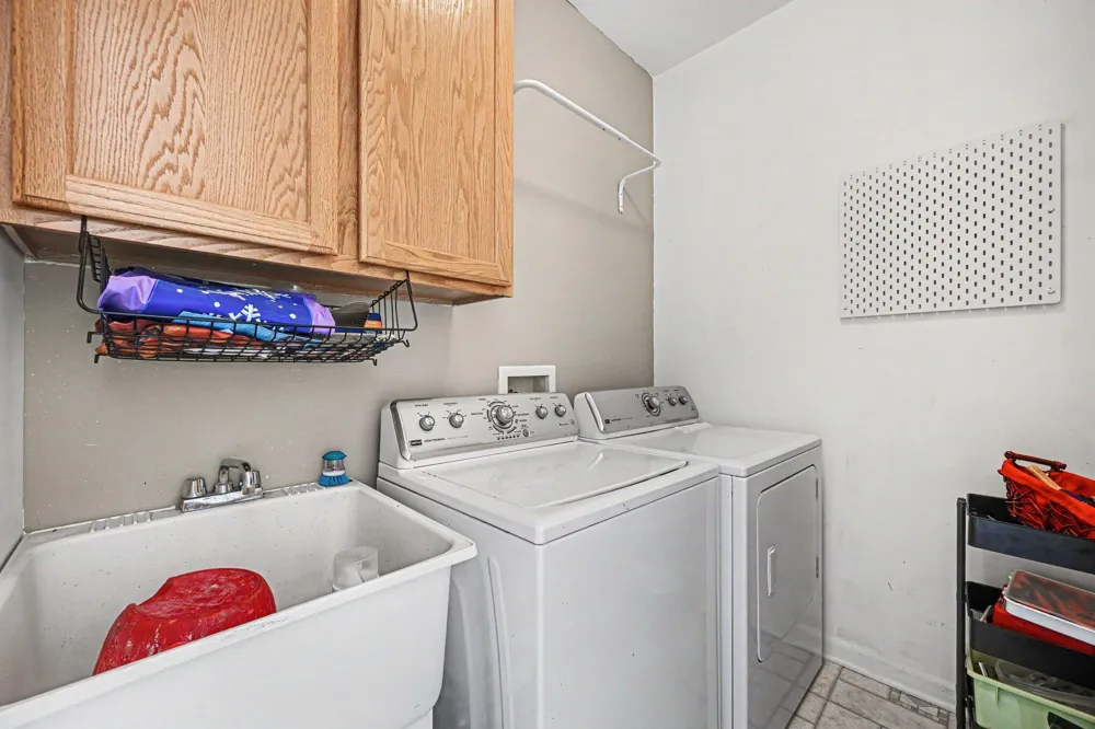 362 Constitution Street Canton, MI 48188