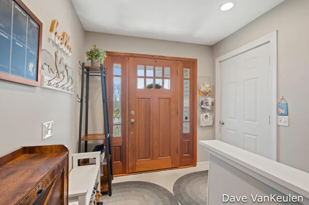 879 Flat River Court SE Lowell, MI 49331