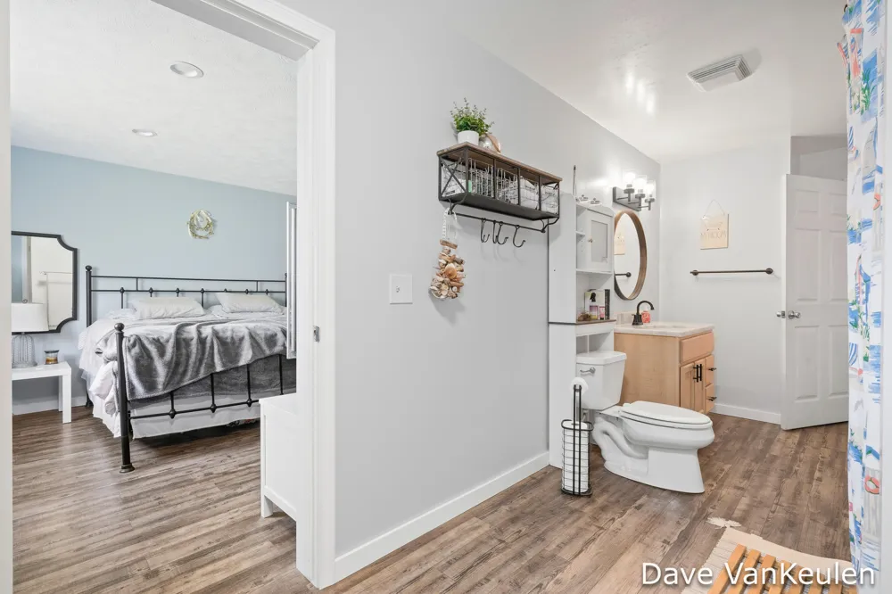 879 Flat River Court SE Lowell, MI 49331