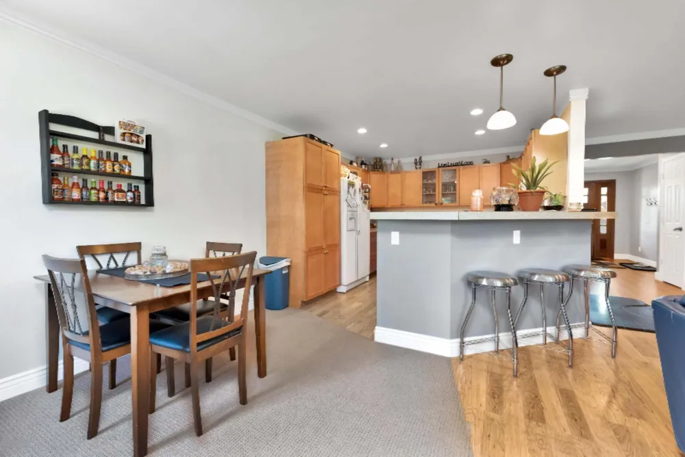 879 Flat River Court SE Lowell, MI 49331