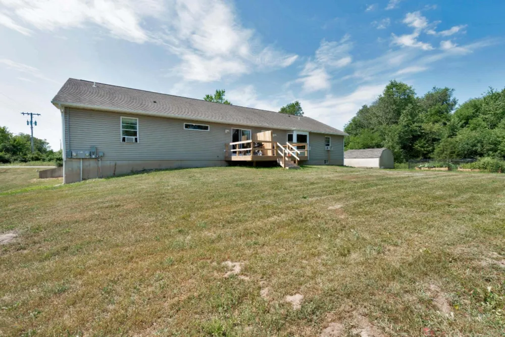 879 Flat River Court SE Lowell, MI 49331