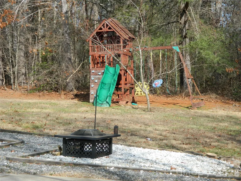 5320 Eider Lane Granite Falls, NC 28630