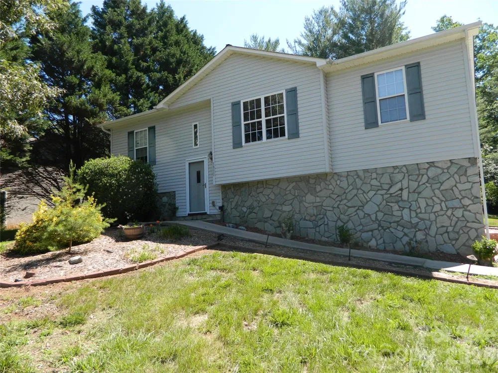 5320 Eider Lane Granite Falls, NC 28630