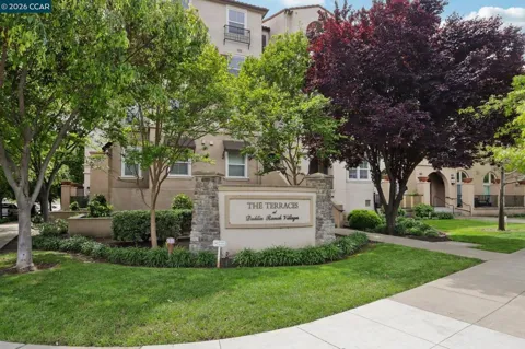 3240 Maguire Way #127