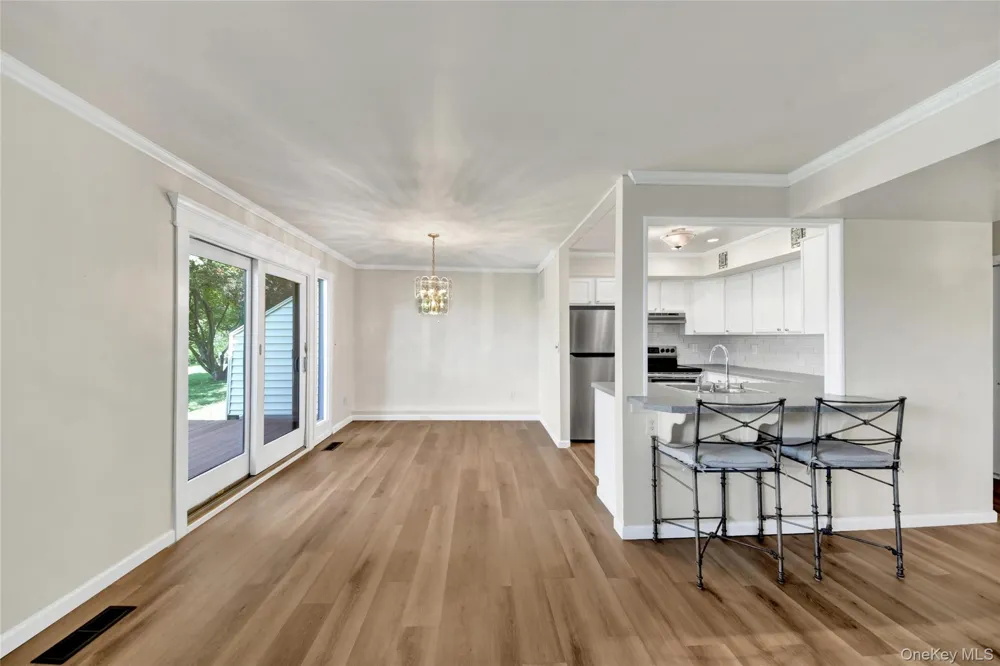 51 Jefferson Oval #E Yorktown Heights, NY 10598