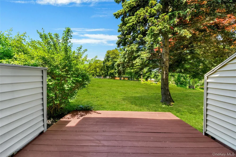 51 Jefferson Oval #E Yorktown Heights, NY 10598