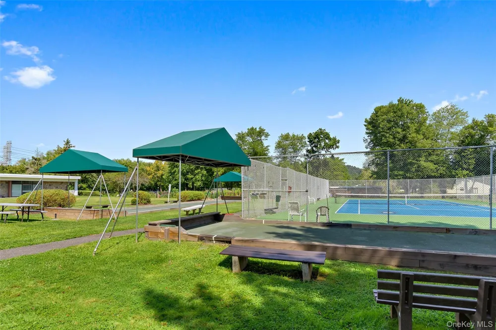 51 Jefferson Oval #E Yorktown Heights, NY 10598