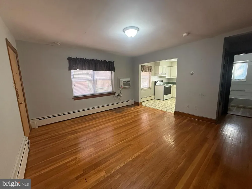 320 ROYAL AVENUE #2 Front Royal, VA 22630