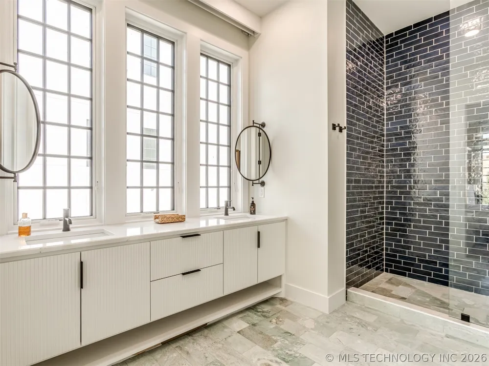 107 Lower Green Way Carlton Landing, OK 74432