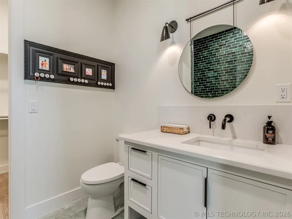 107 Lower Green Way Carlton Landing, OK 74432
