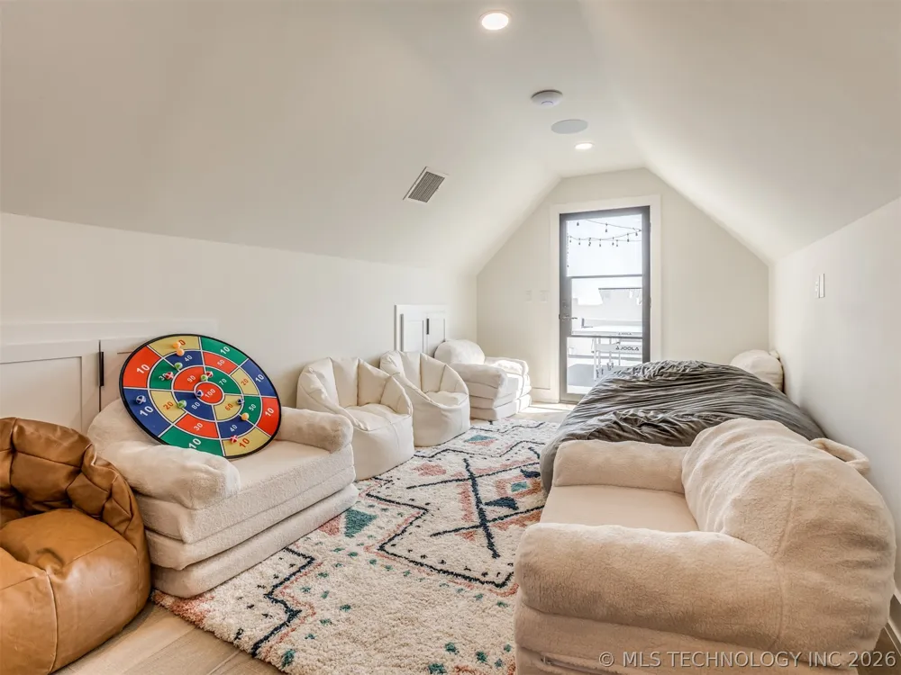 107 Lower Green Way Carlton Landing, OK 74432