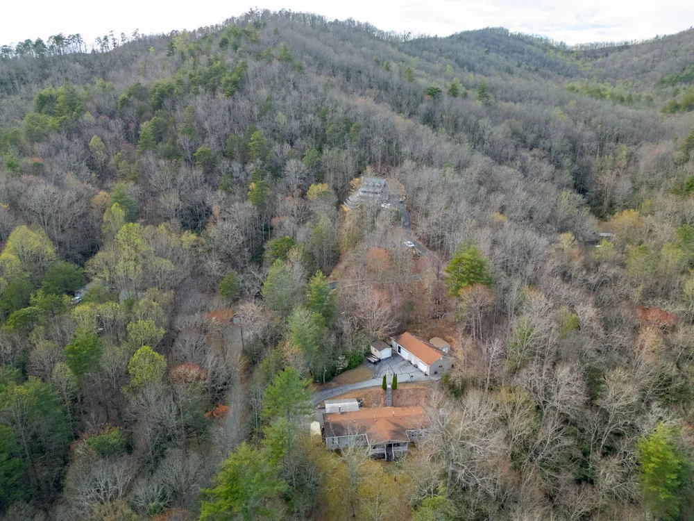 410 Forest Lake Road Brevard, NC 28712