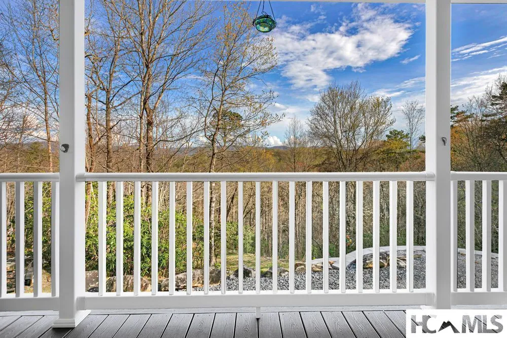 410 Forest Lake Road Brevard, NC 28712