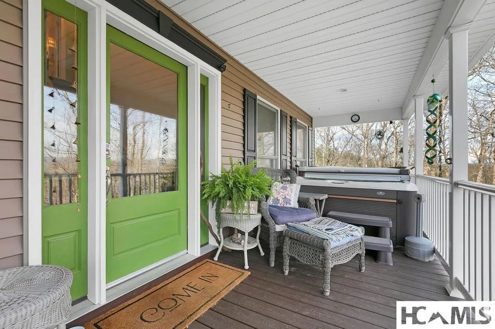 410 Forest Lake Road Brevard, NC 28712