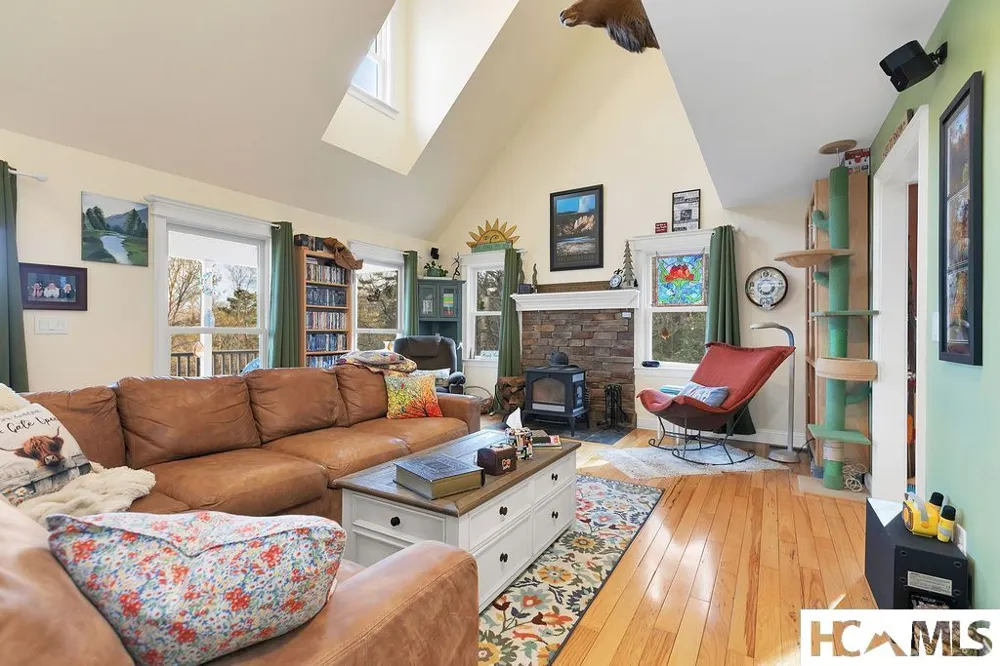410 Forest Lake Road Brevard, NC 28712