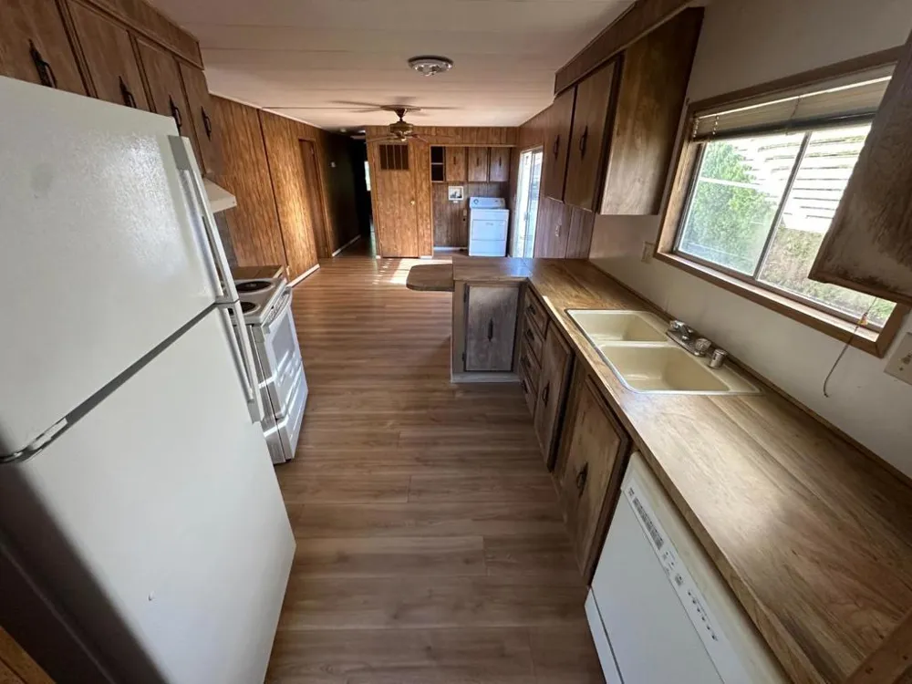 55 Lafferty Road Lakeport, CA 95453