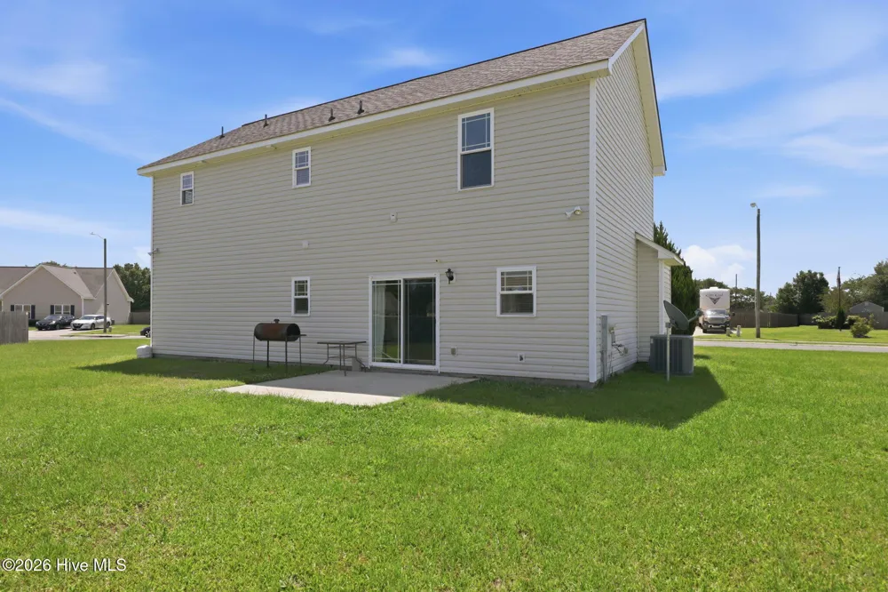 4400 Bristlecone Drive Ayden, NC 28513