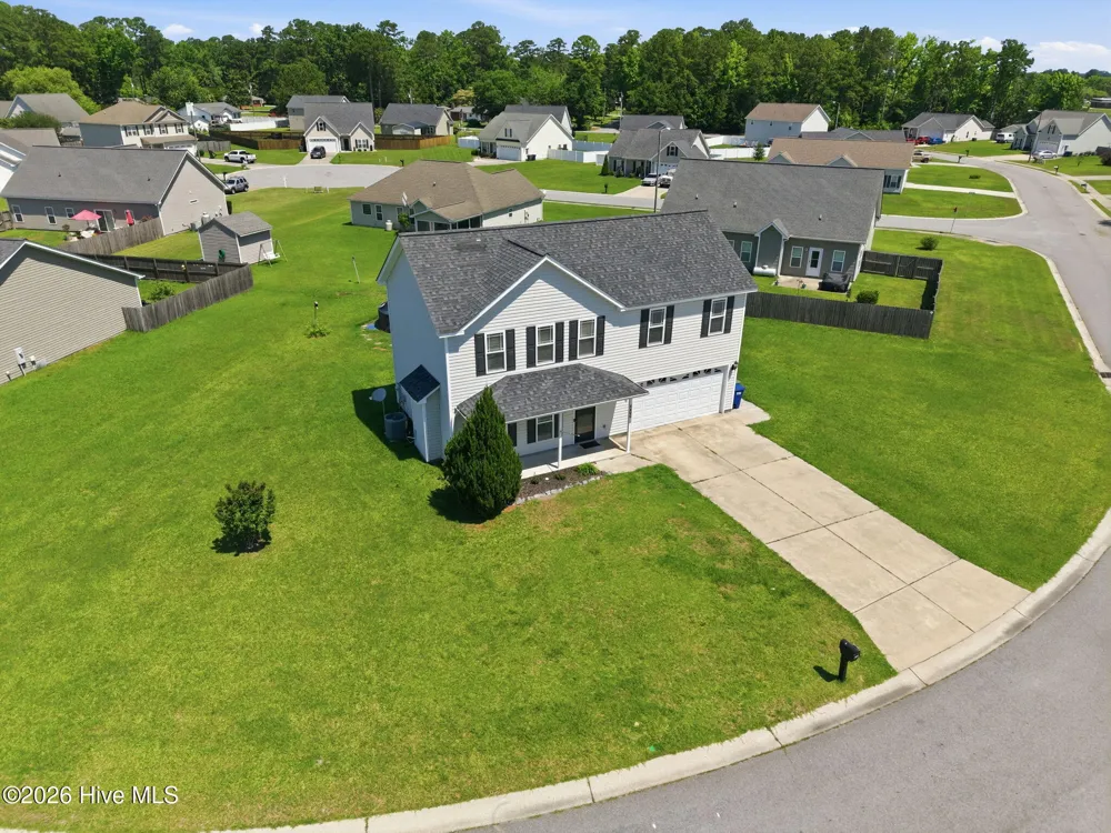 4400 Bristlecone Drive Ayden, NC 28513