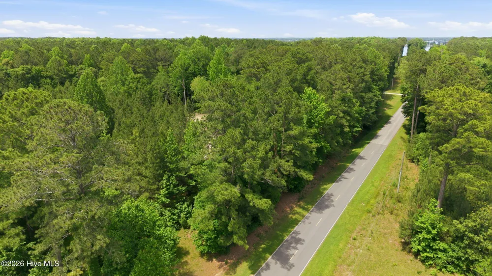 9 Ags Avenue Chocowinity, NC 27817