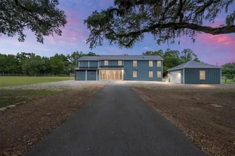 904 NW 111TH LANE