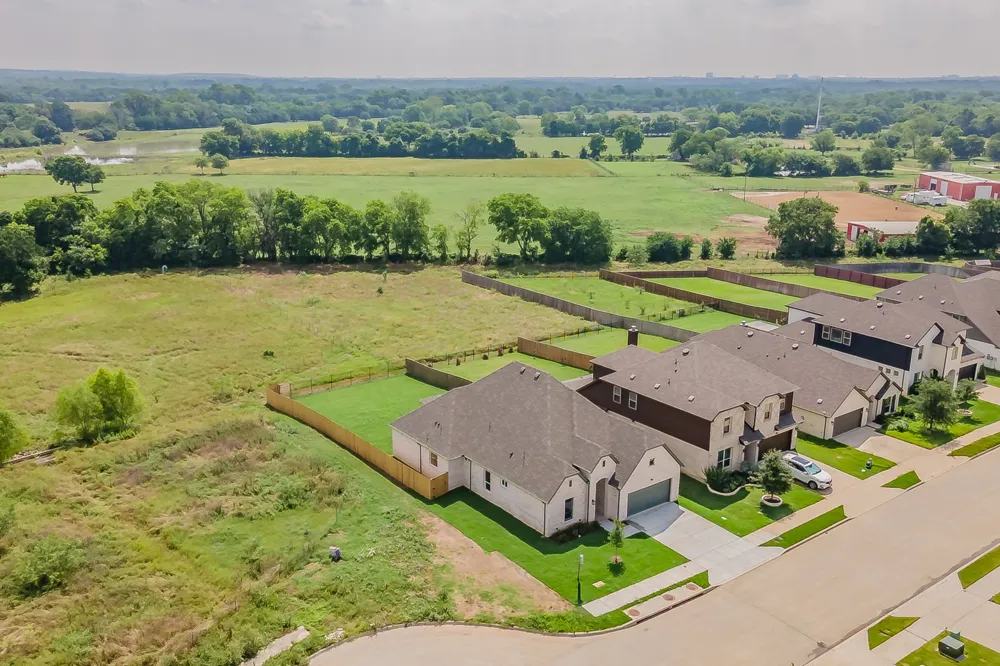 160 Rockin River Drive Fort Worth, TX 76120