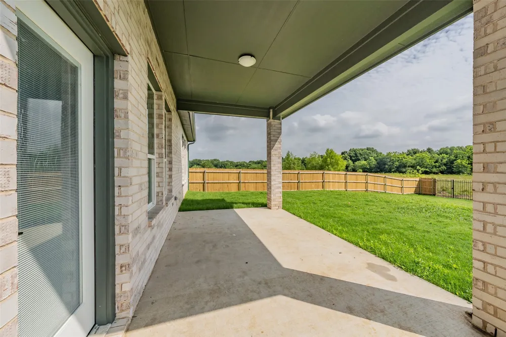 160 Rockin River Drive Fort Worth, TX 76120