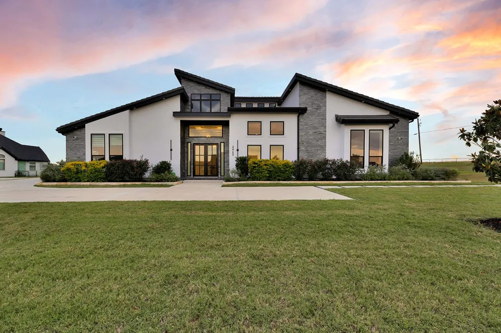 3425 Northwest Crossing