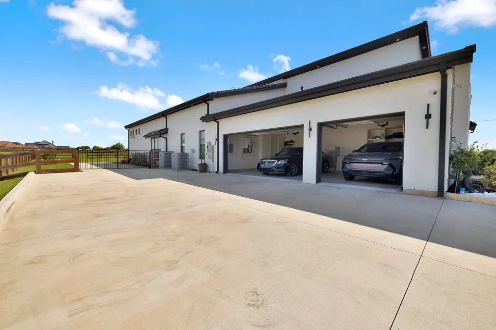 3425 Northwest Crossing Northlake, TX 76247