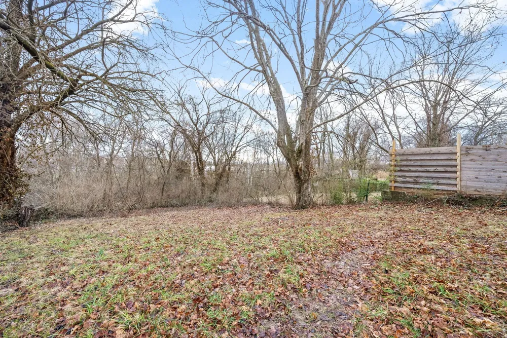 410 W 13th St Hopkinsville, KY 42240