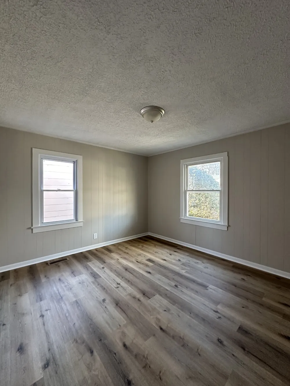 410 W 13th St Hopkinsville, KY 42240